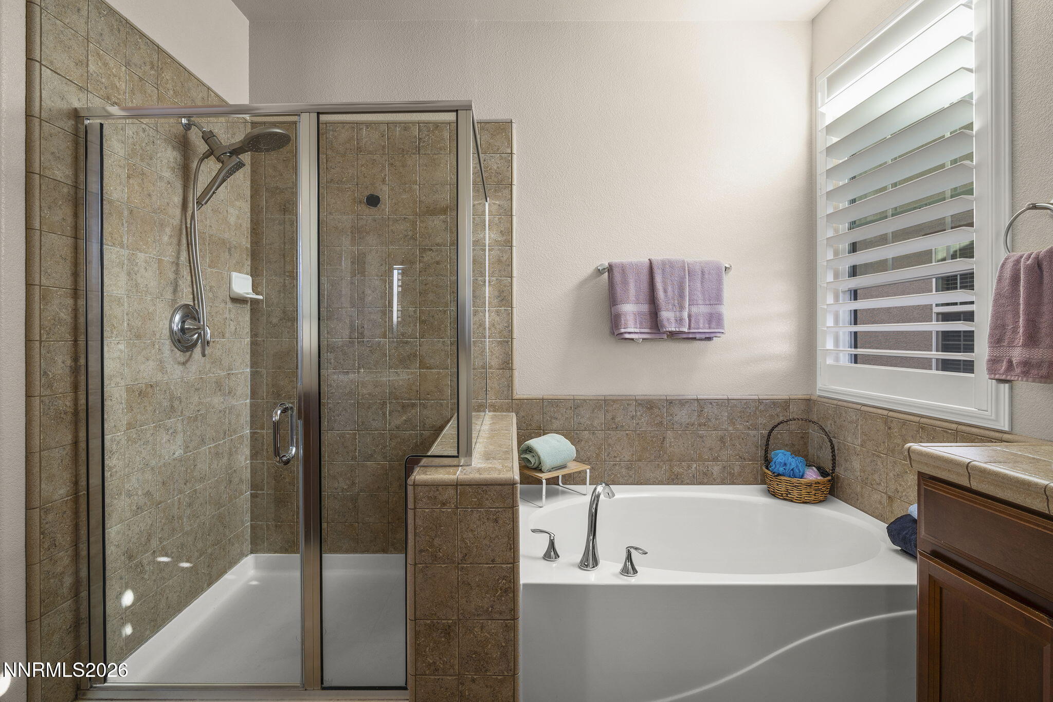 20-web-or-mls-_DSC4299
