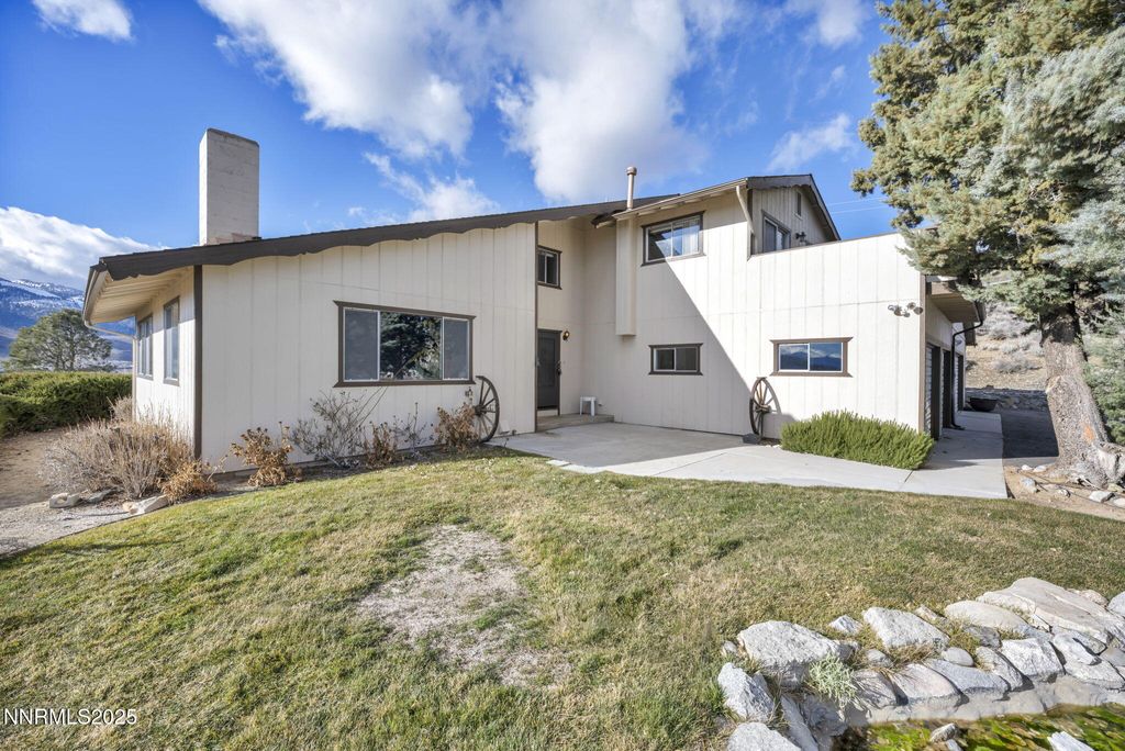Photo of 610 E Bonanza Drive, Carson City, NV 89706 (MLS # 260000302)