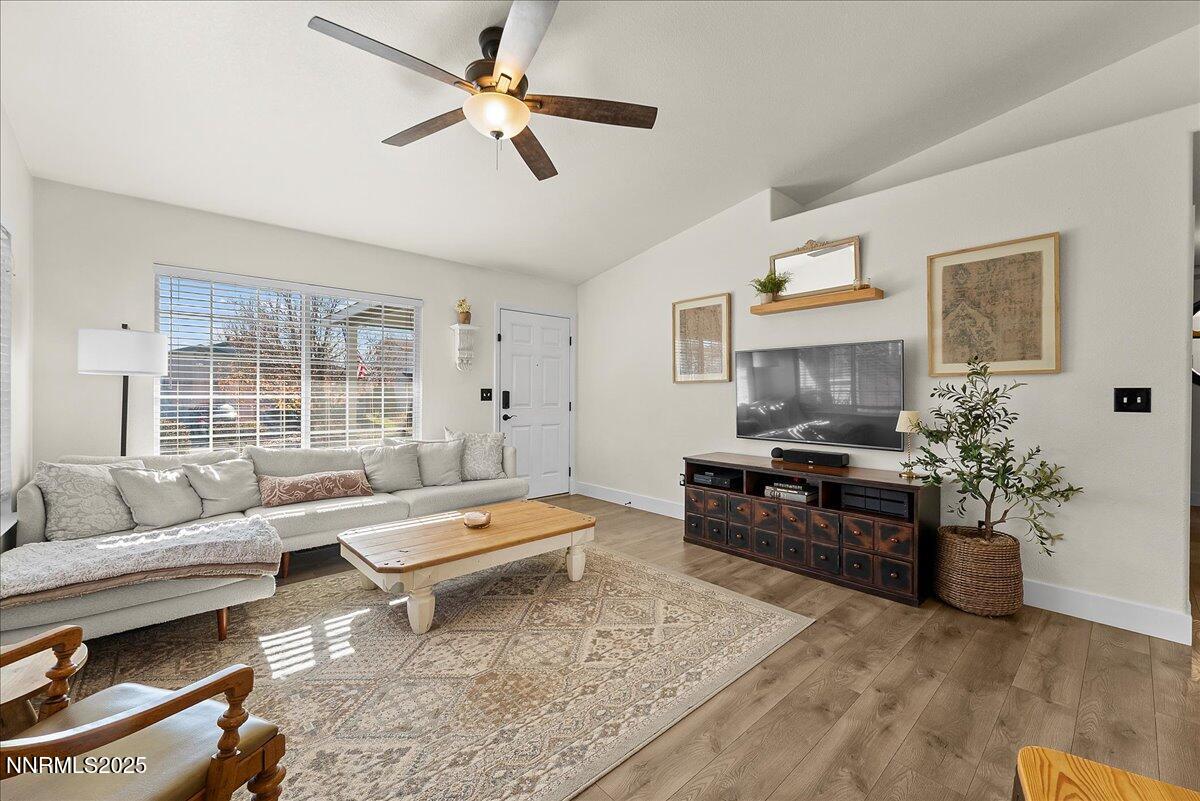 06-17675 Alexandria Court Reno NV 89508