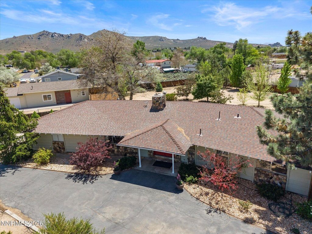 Photo of 1529 Valley View Drive, Carson City, NV 89701 (MLS # 260005985)