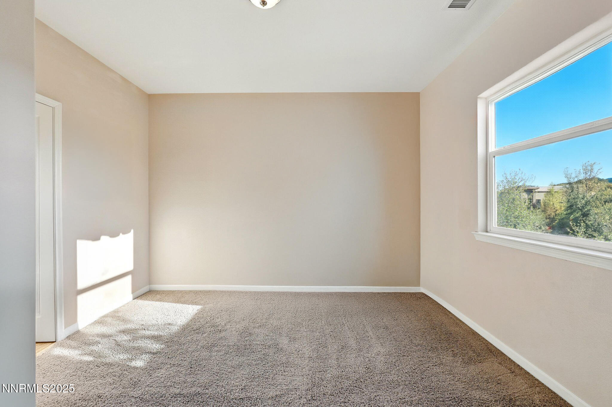 1-web-or-mls-18-web-or-mls-0Z9A7820-s-h