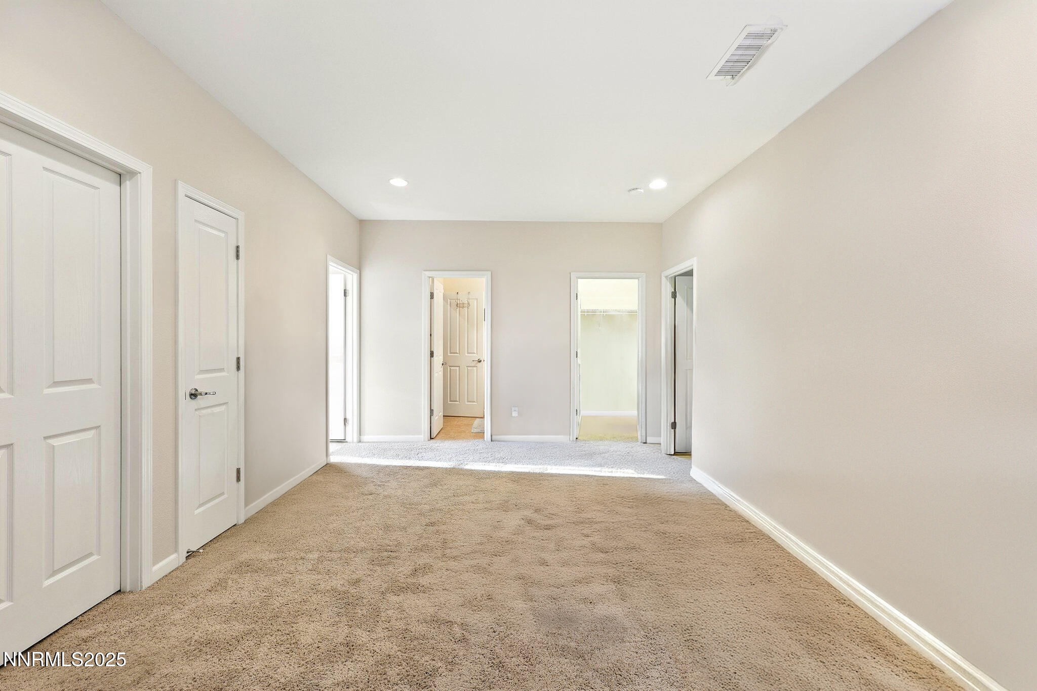 1-web-or-mls-15-web-or-mls-0Z9A7802-s-h