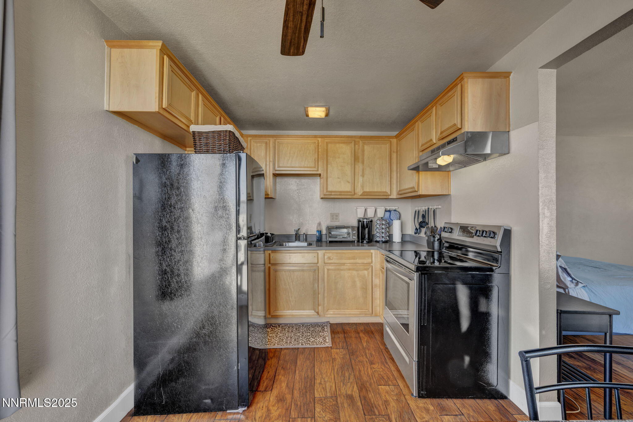 28-web-or-mls-280-island-ave-1406