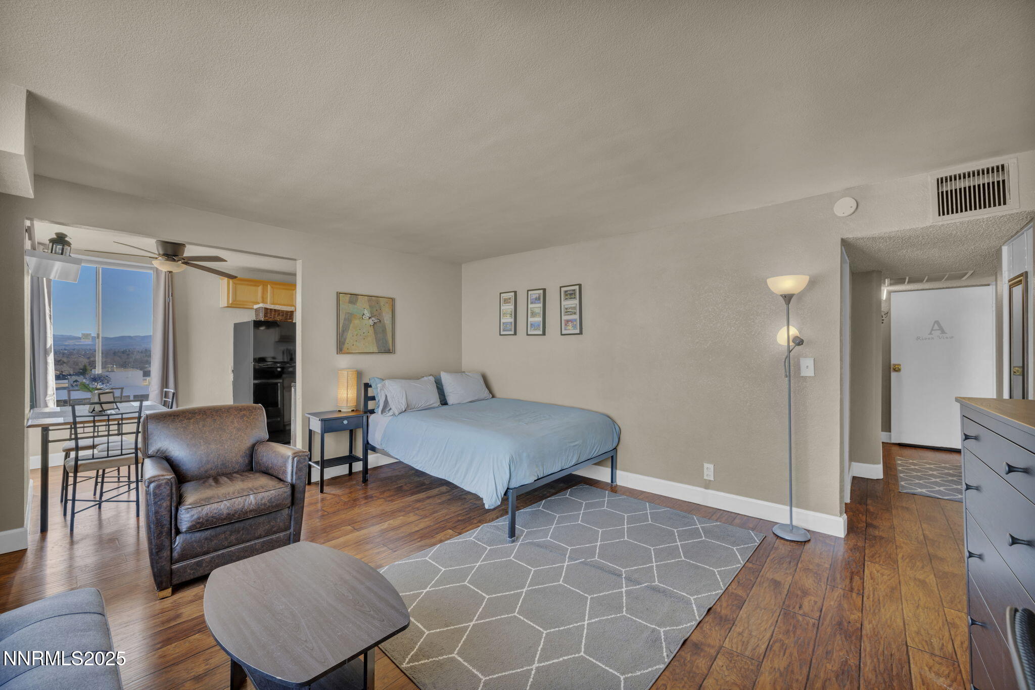 23-web-or-mls-280-island-ave-1406