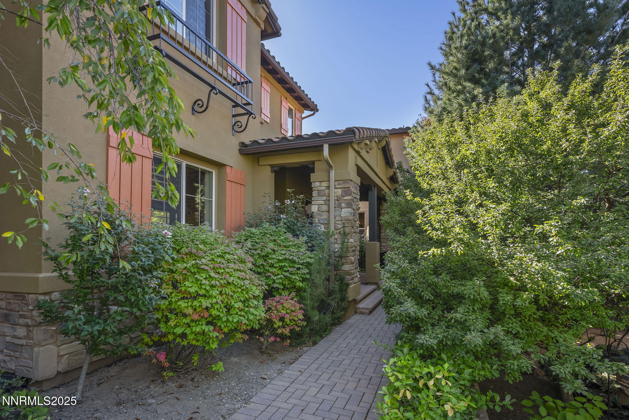 4-web-or-mls-_DSC0852