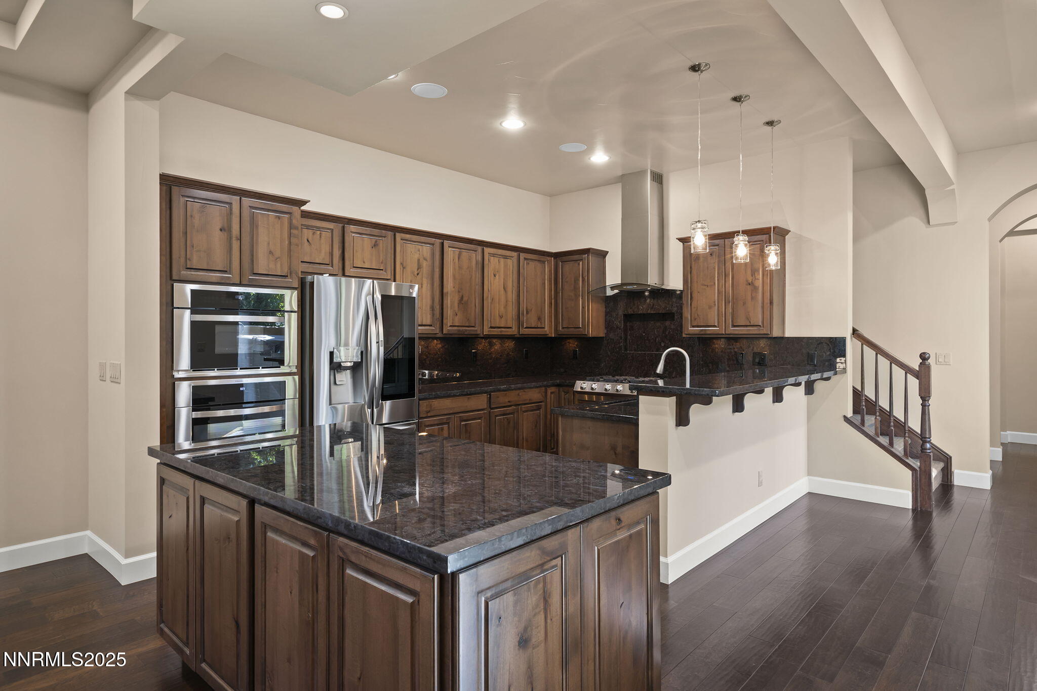 8-web-or-mls-_DSC0744