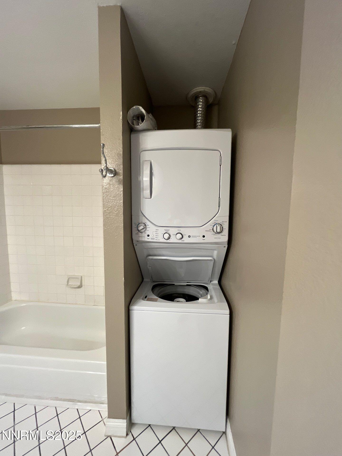leonesio washer dryer