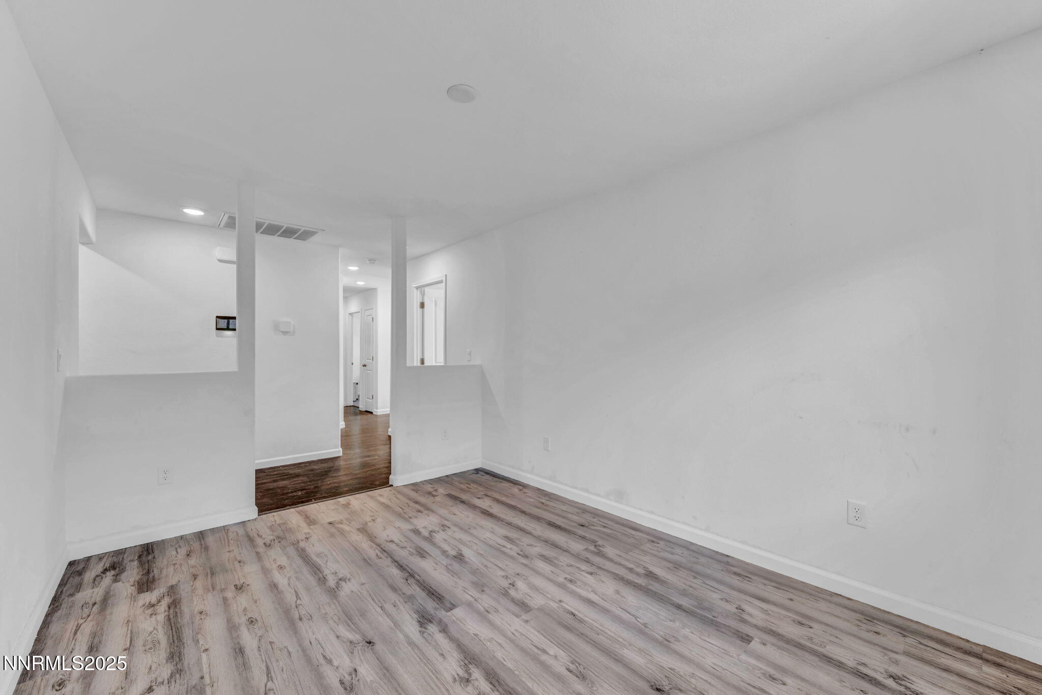 38-web-or-mls-638-osino-dr