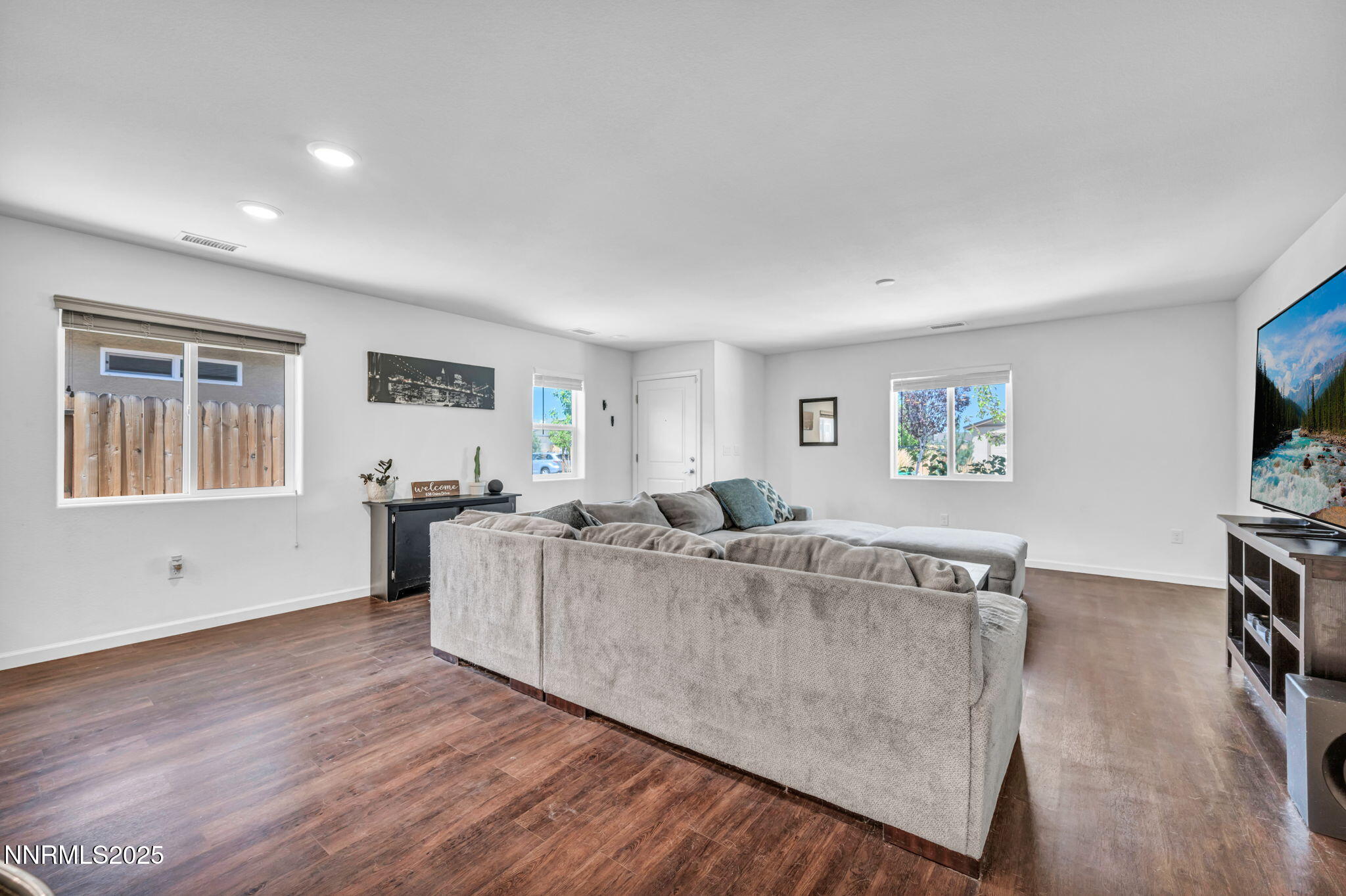 34-web-or-mls-638-osino-dr