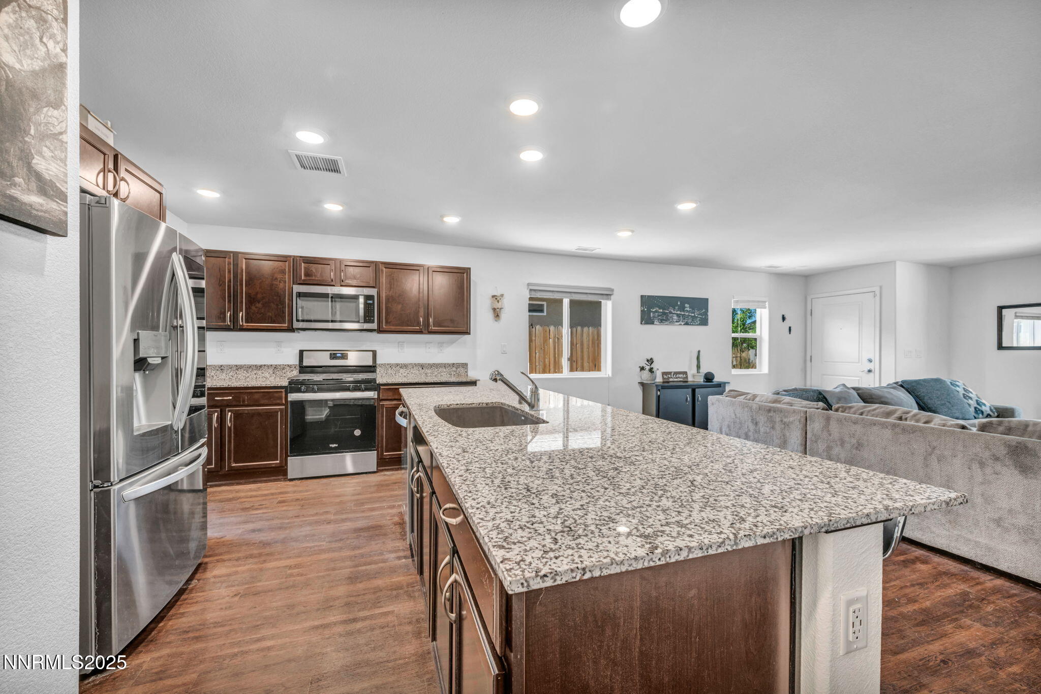 27-web-or-mls-638-osino-dr