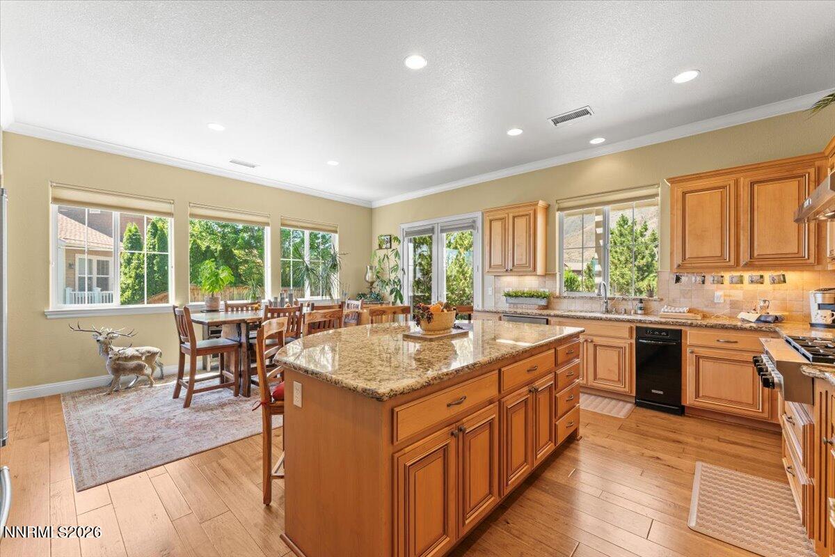 Carson City, Nevada, 89411, United States, 3 Bedrooms Bedrooms, ,3 BathroomsBathrooms,Residential,Active,2035145