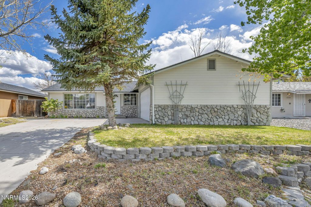 Photo of 1381 Spooner Drive, Carson City, NV 89706 (MLS # 260005248)