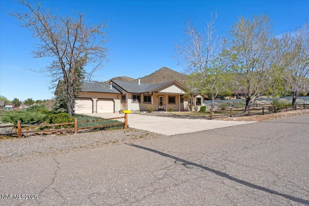 Photo of 1326 S Santa Barbara Drive, Minden, NV 89423 (MLS # 260003481)