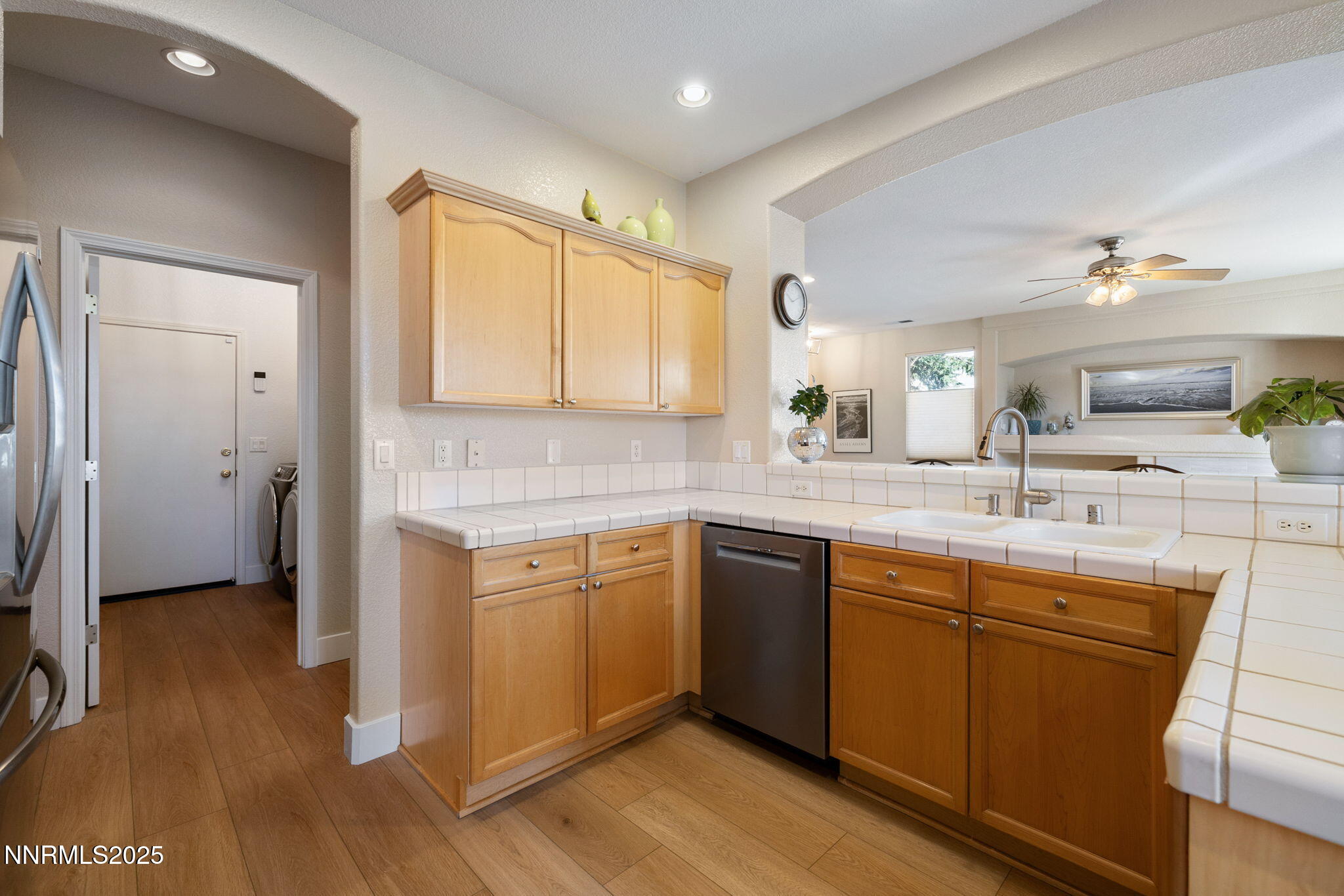 12-web-or-mls-10560 Vista Alta-13