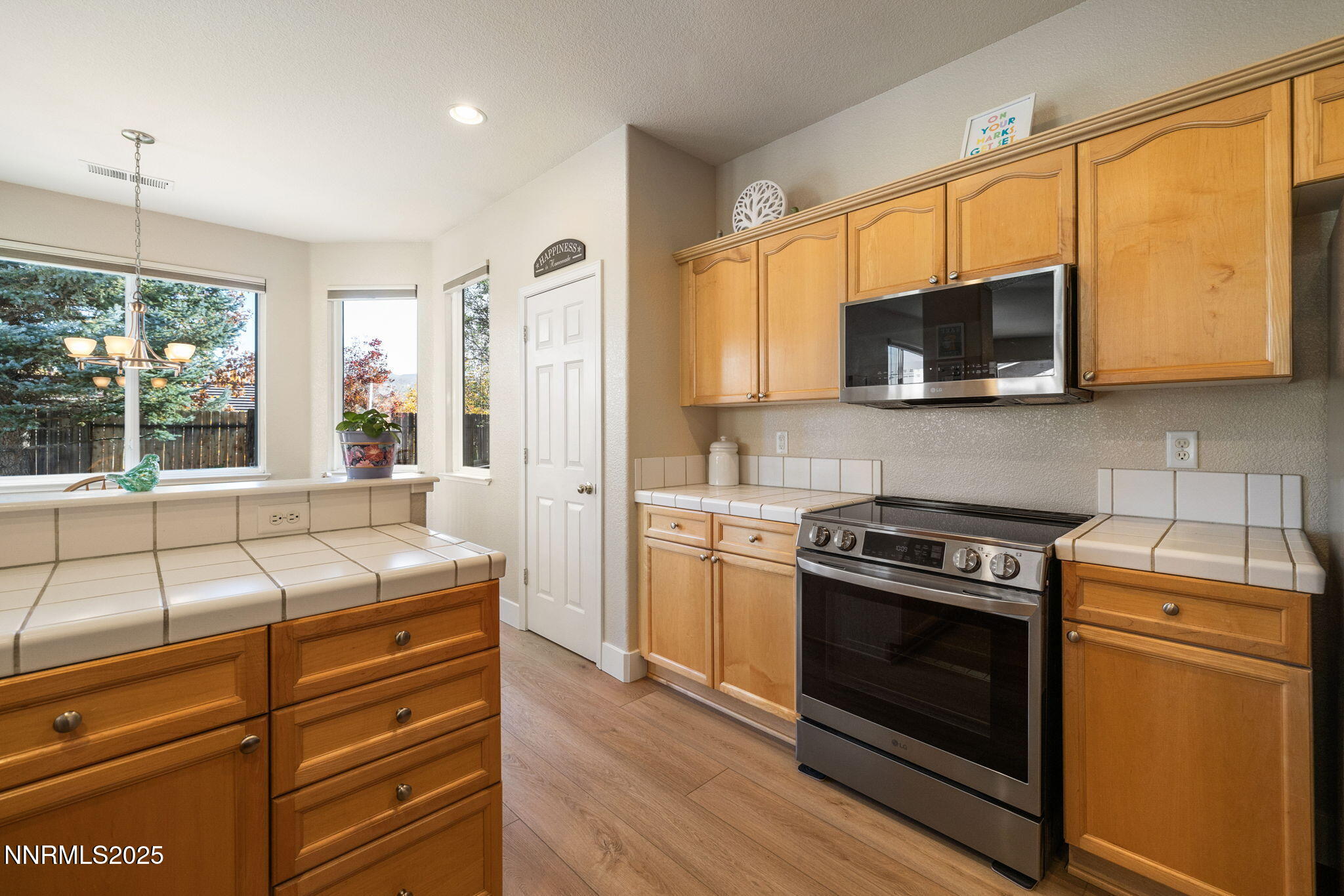 10-web-or-mls-10560 Vista Alta-12