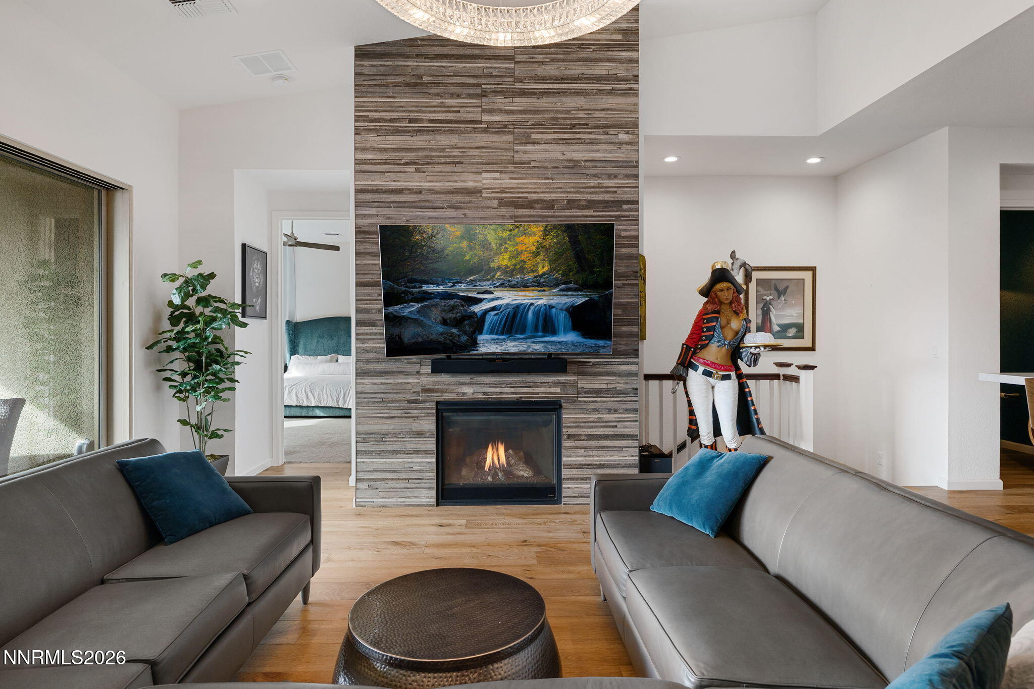 25-web-or-mls-2237 Cold Creek Trail-10