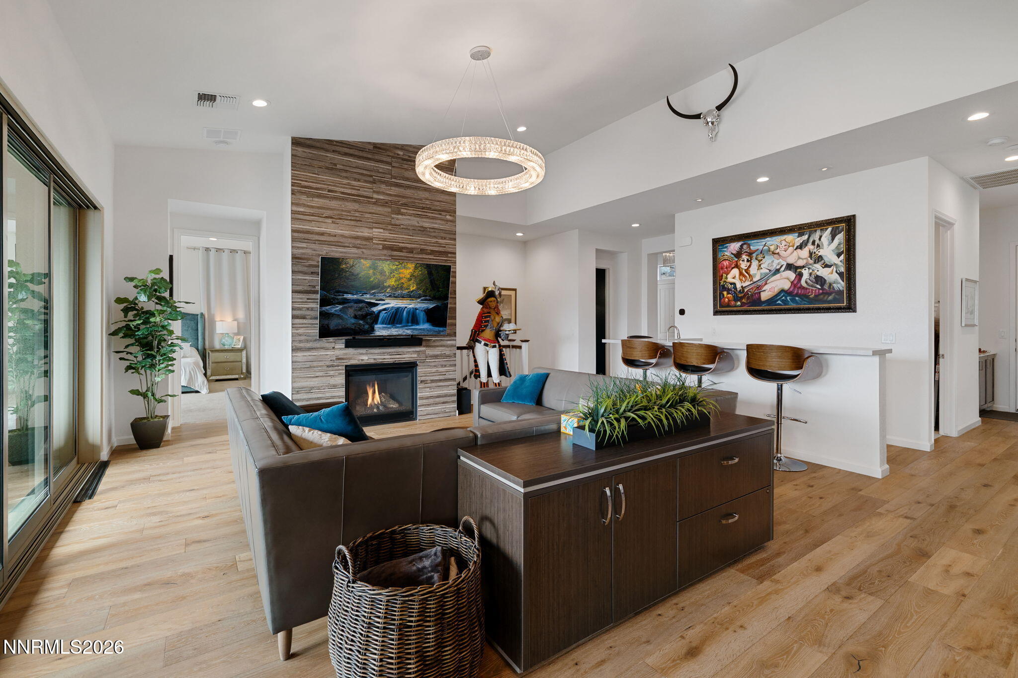 24-web-or-mls-2237 Cold Creek Trail-9