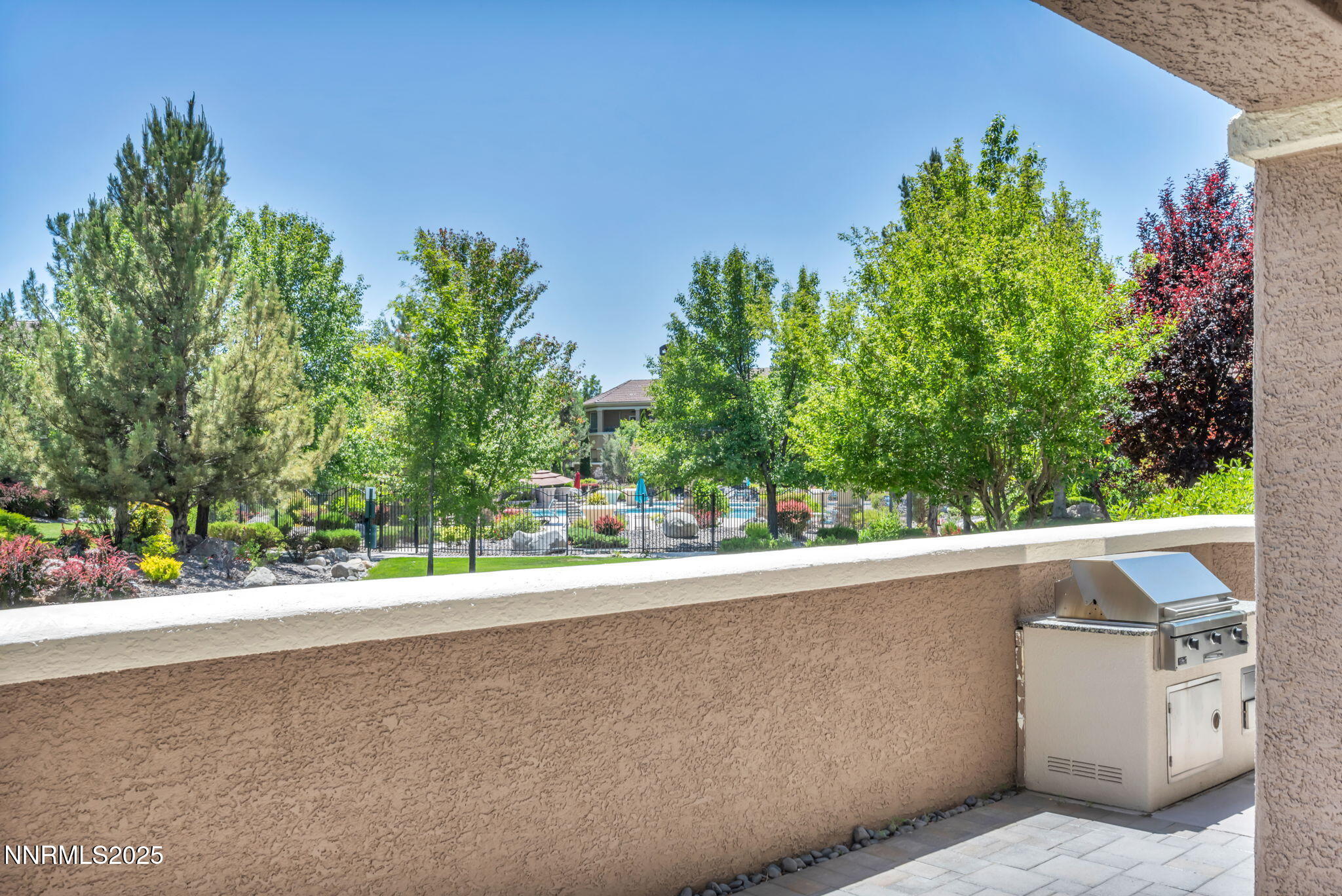 47-web-or-mls-2900-wilbur-may-pkwy-2801