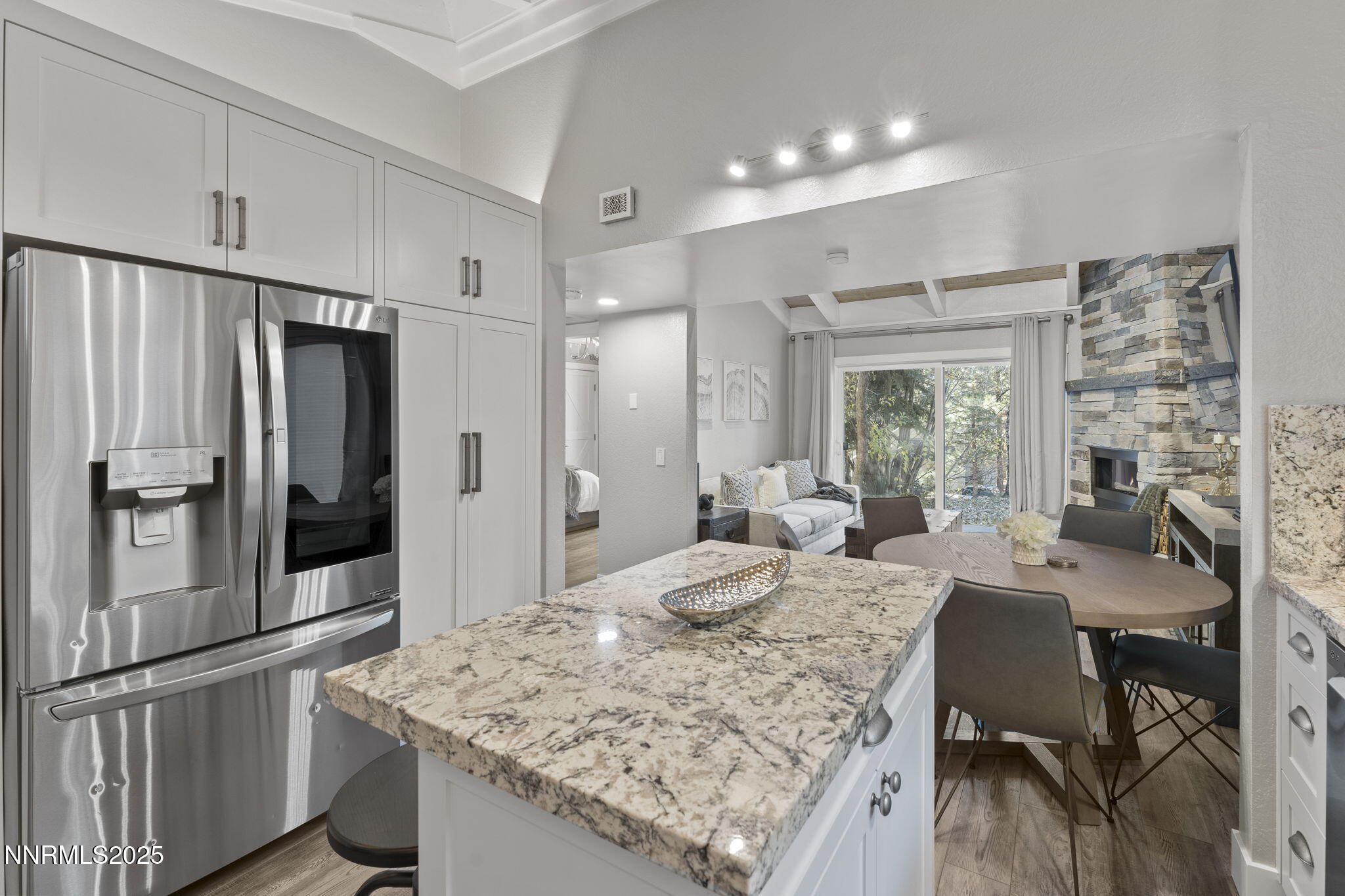 17-web-or-mls-810 Alder Ave Unit 71 Incl