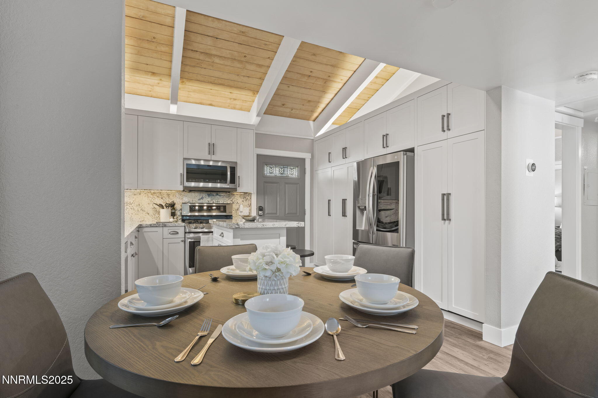 32-web-or-mls-810 Alder Ave Unit 71 Incl