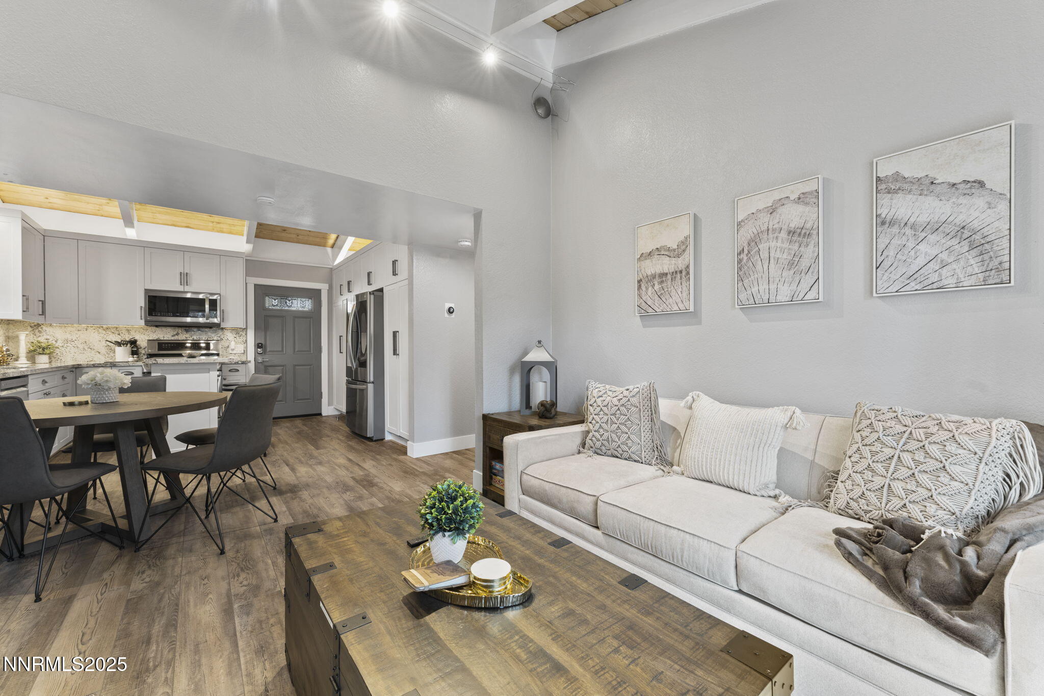 28-web-or-mls-810 Alder Ave Unit 71 Incl