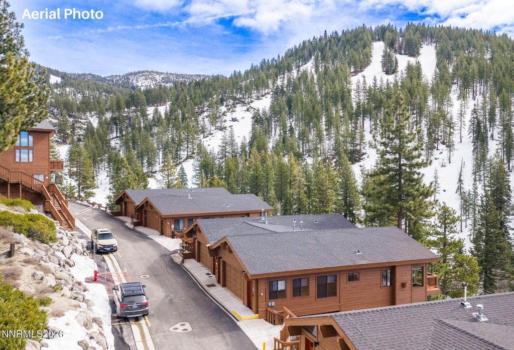Photo of 400 Fairview Boulevard #UNIT 162A, Incline Village, NV 89451 (MLS # 260002657)