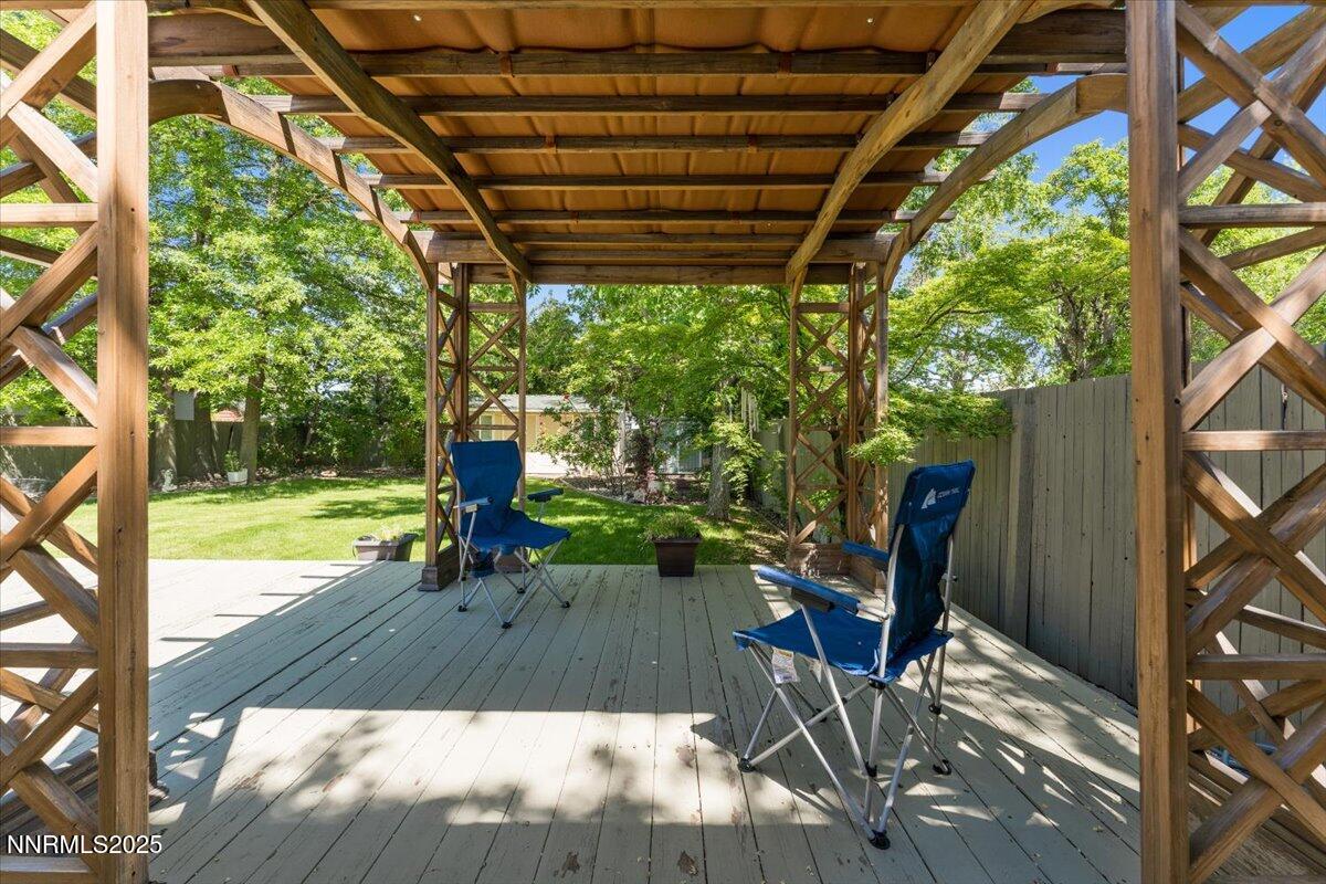 42-1410 Patrick Ave Reno NV 89509-42