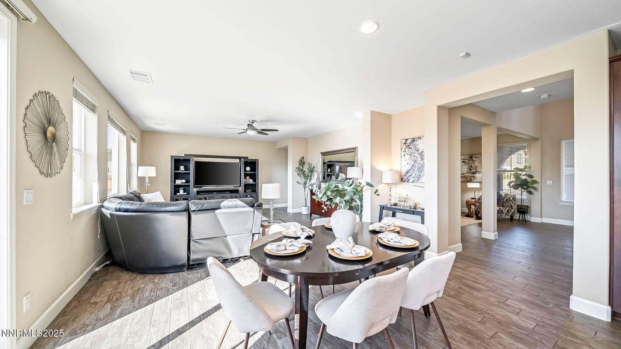 55-DSC08482_3_4_6-Edit