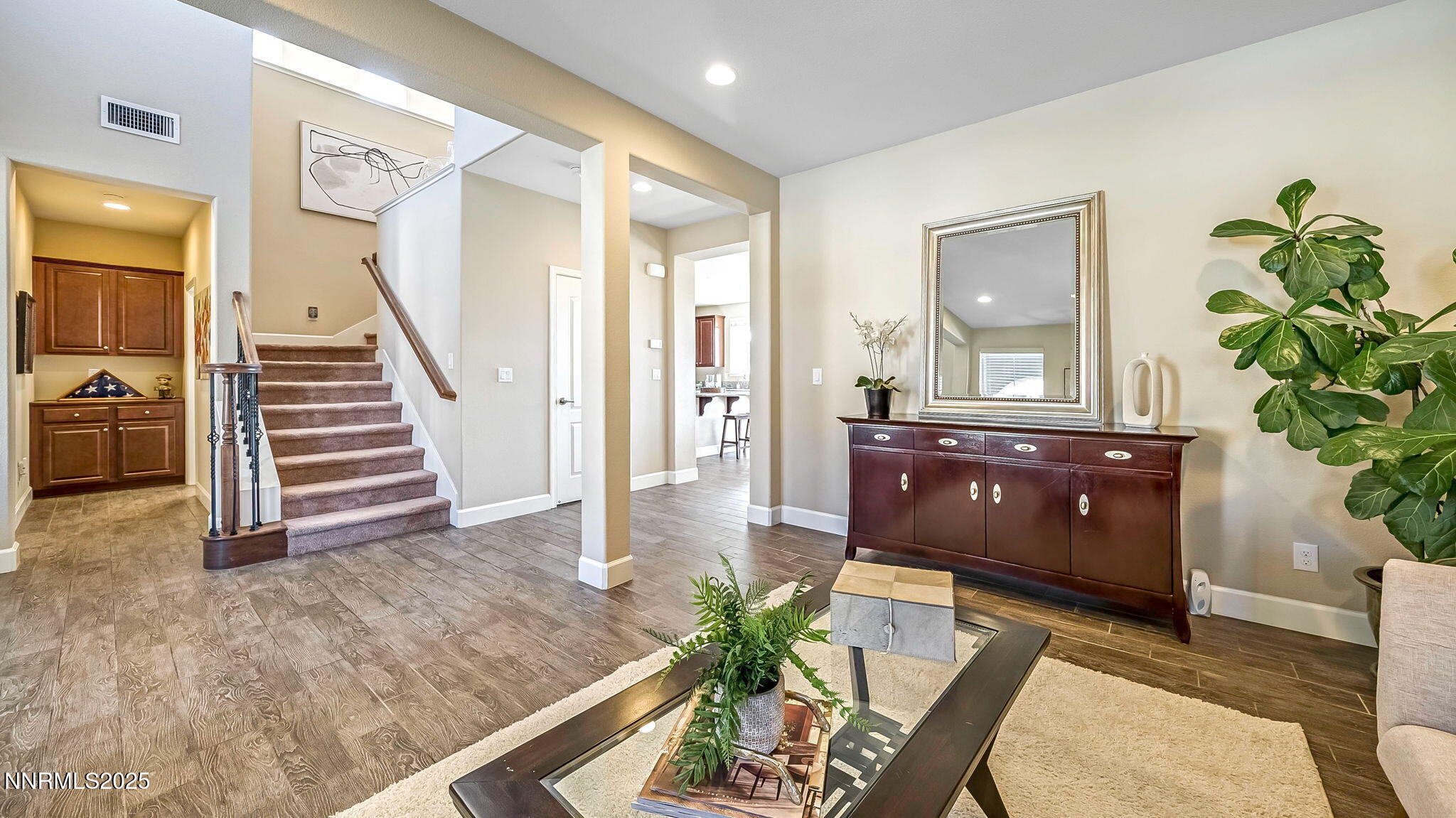 17-DSC08237_38_39_41-Edit