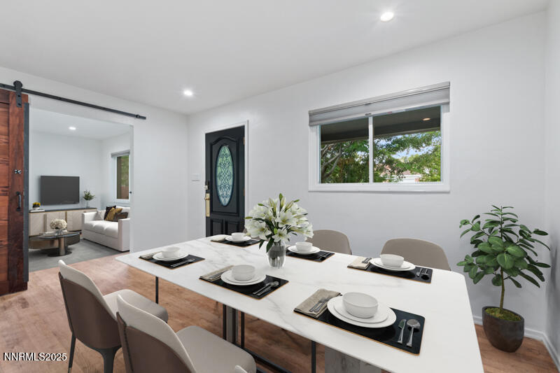 850 W 11th Street (4 of 32)