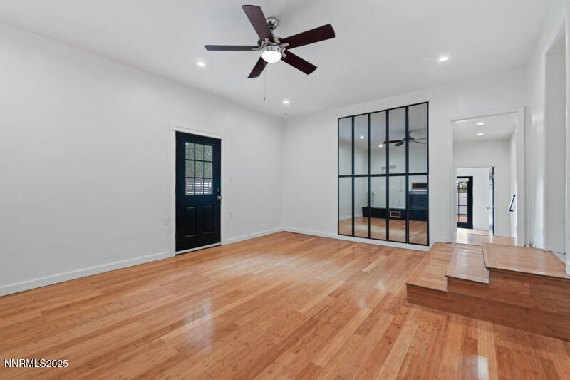 850 W 11th Street (12 of 32)