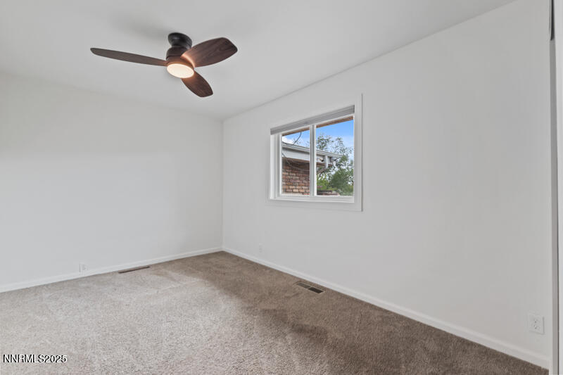 850 W 11th Street (22 of 32)