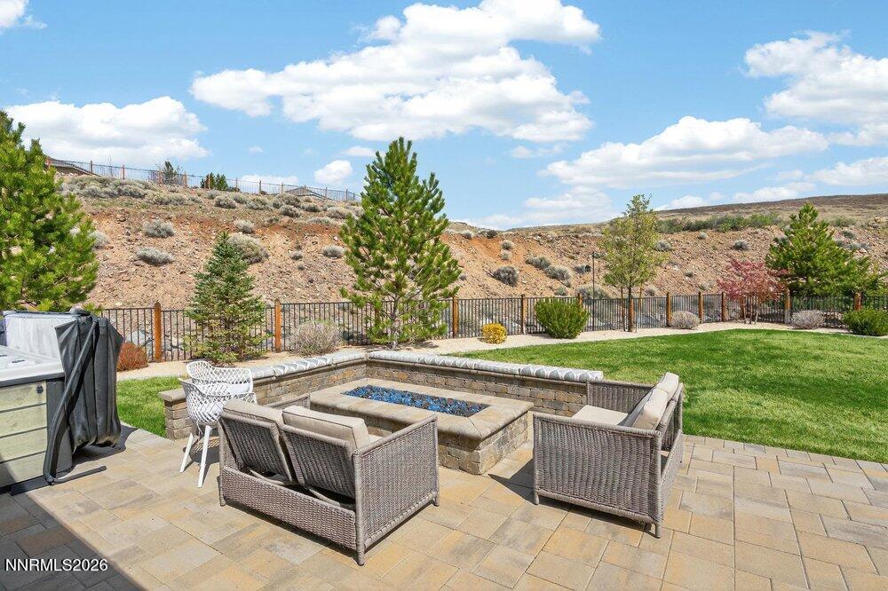 Sparks, Nevada, 89436, United States, 5 Bedrooms Bedrooms, ,3 BathroomsBathrooms,Residential,Active,2032079