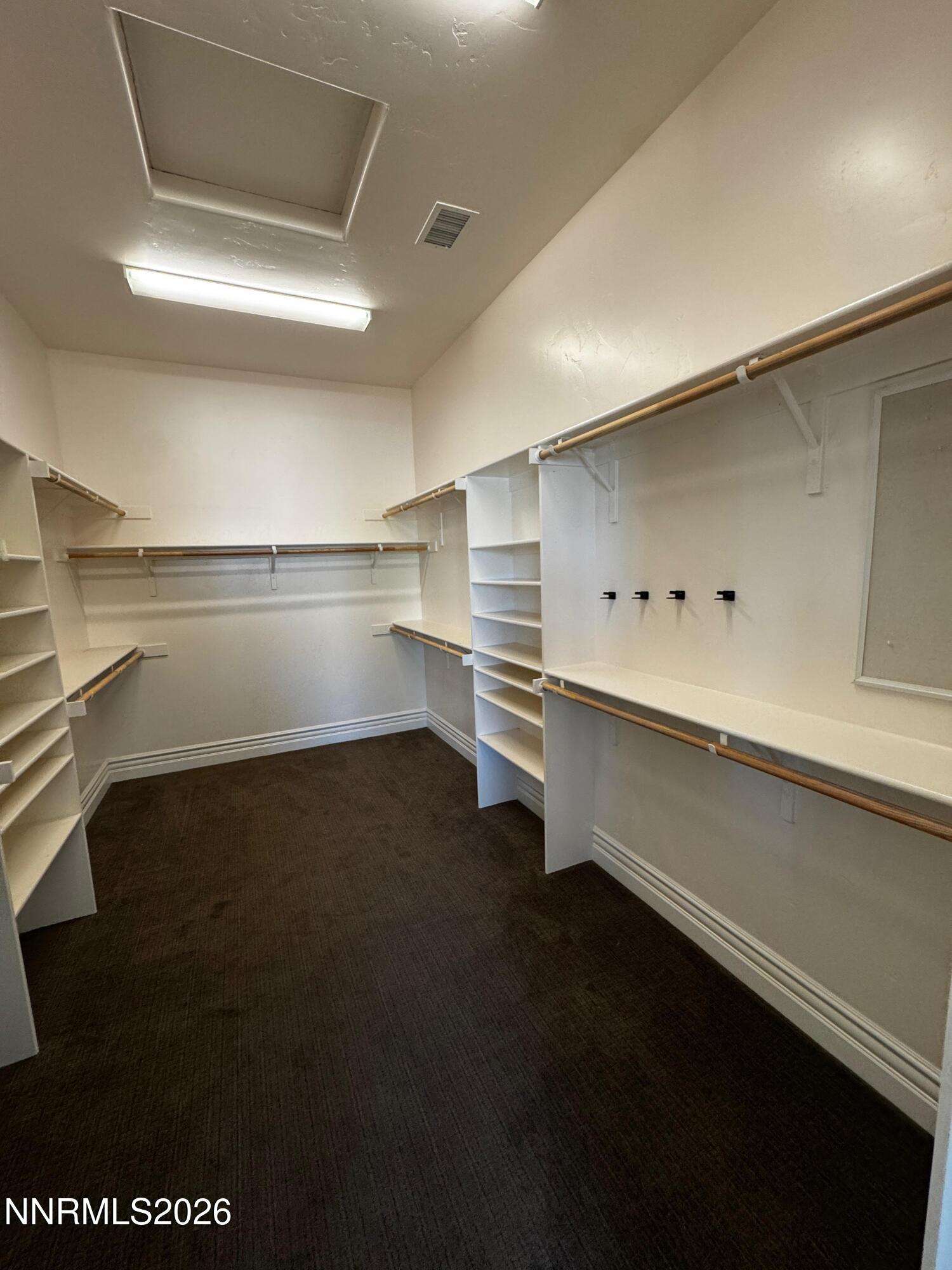 Sparks, Nevada, 89436, United States, 5 Bedrooms Bedrooms, ,3 BathroomsBathrooms,Residential,Active,2032079