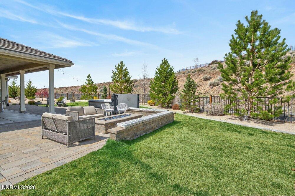 Sparks, Nevada, 89436, United States, 5 Bedrooms Bedrooms, ,3 BathroomsBathrooms,Residential,Active,2032079