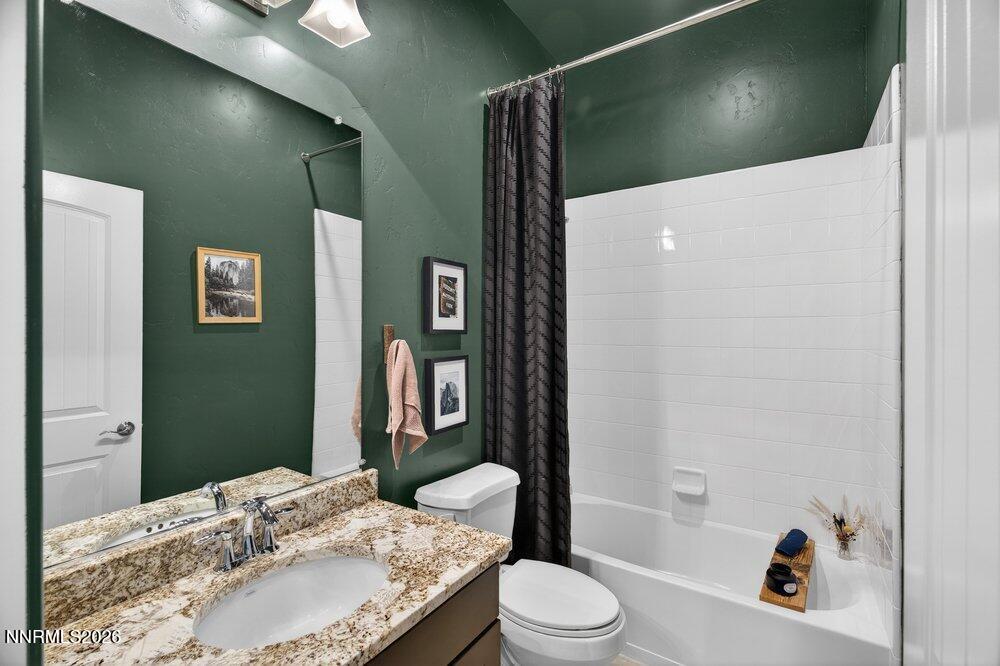 Sparks, Nevada, 89436, United States, 5 Bedrooms Bedrooms, ,3 BathroomsBathrooms,Residential,Active,2032079
