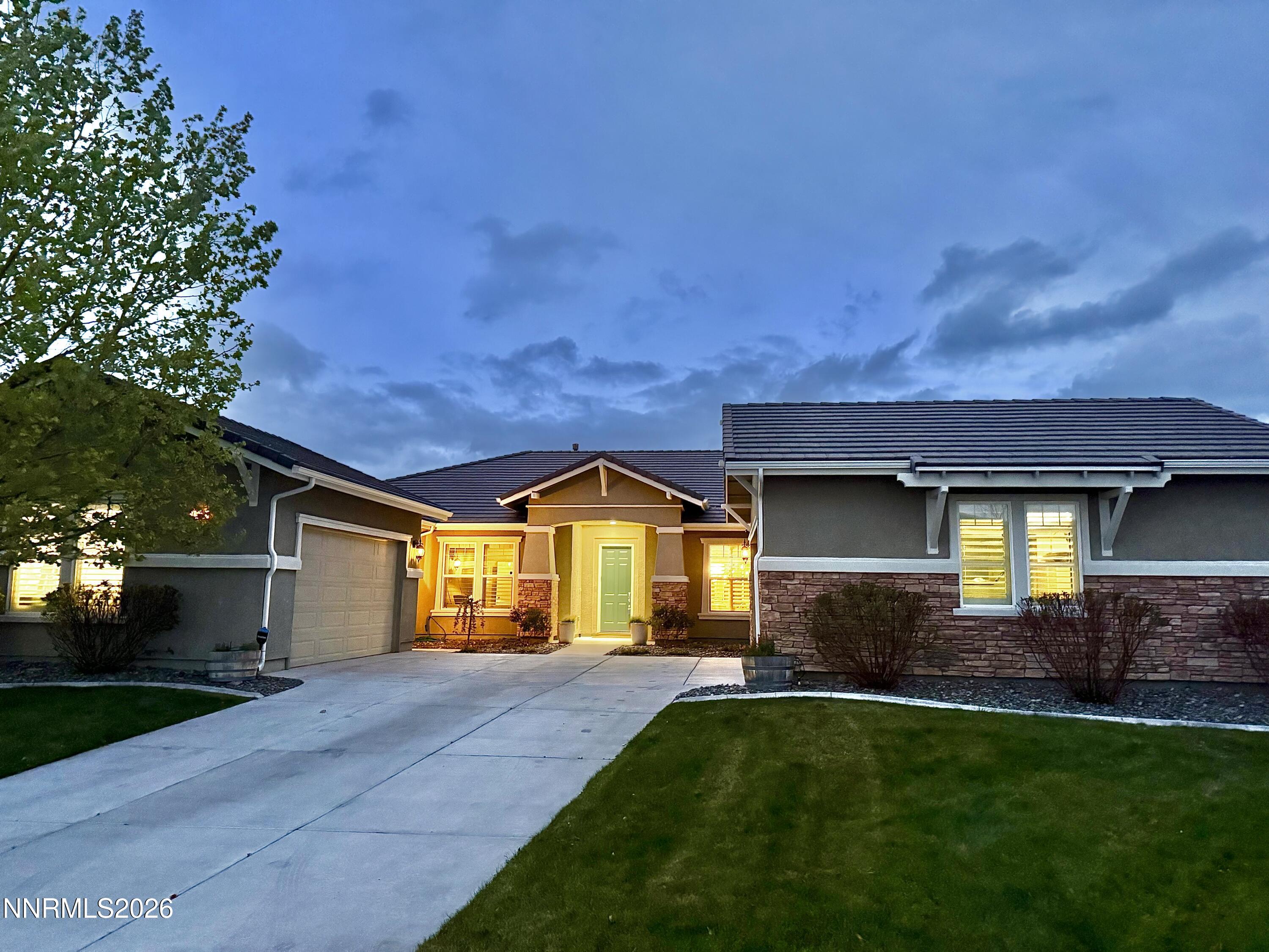 Sparks, Nevada, 89436, United States, 5 Bedrooms Bedrooms, ,3 BathroomsBathrooms,Residential,Active,2032079