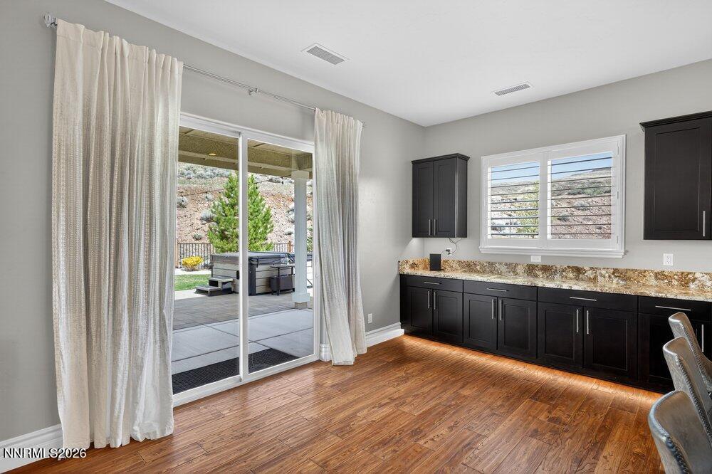 Sparks, Nevada, 89436, United States, 5 Bedrooms Bedrooms, ,3 BathroomsBathrooms,Residential,Active,2032079