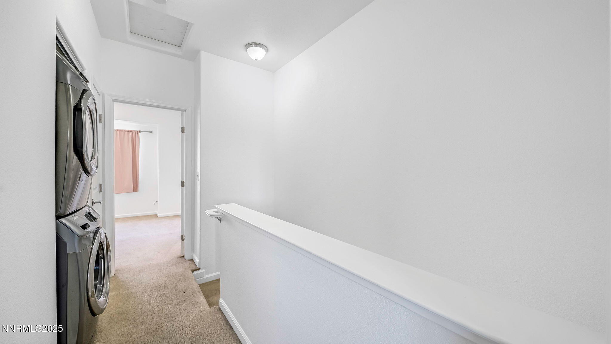 32-DSC06153_4_5_7-Edit