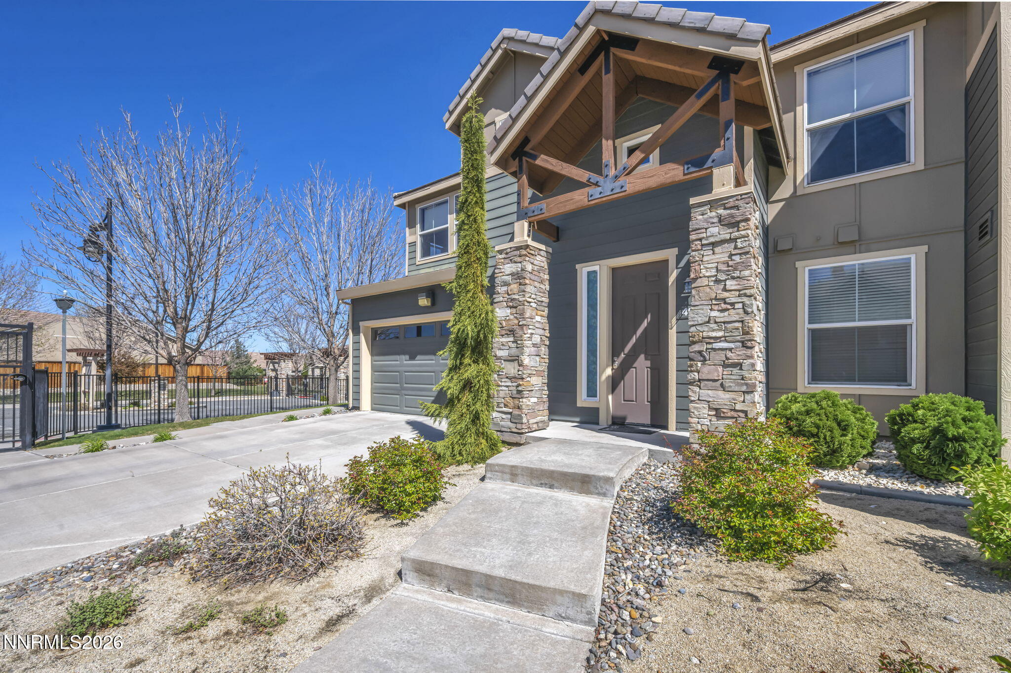 4912 Bougainvillea Circle