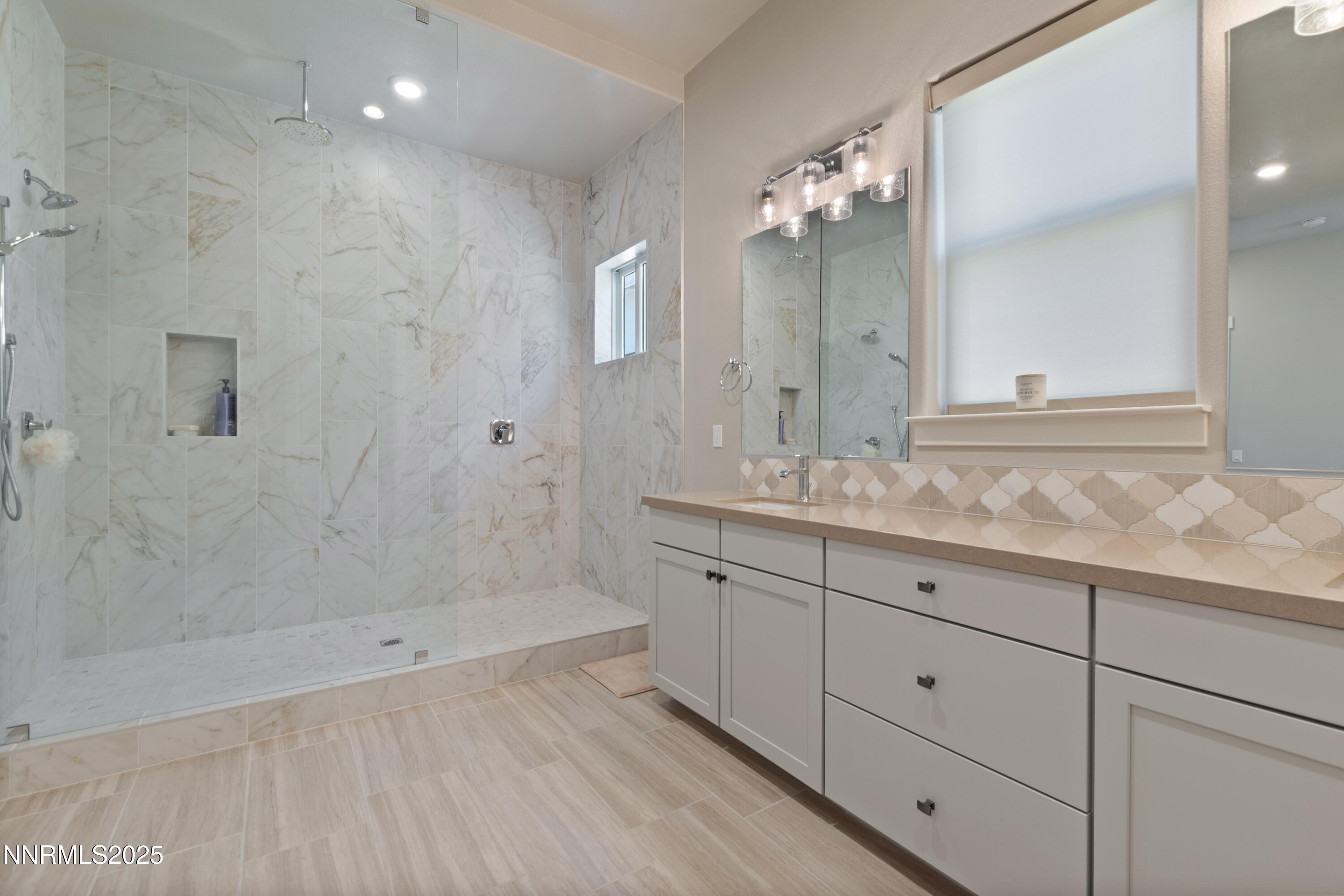 1601 River Hill Way (31 of 57)