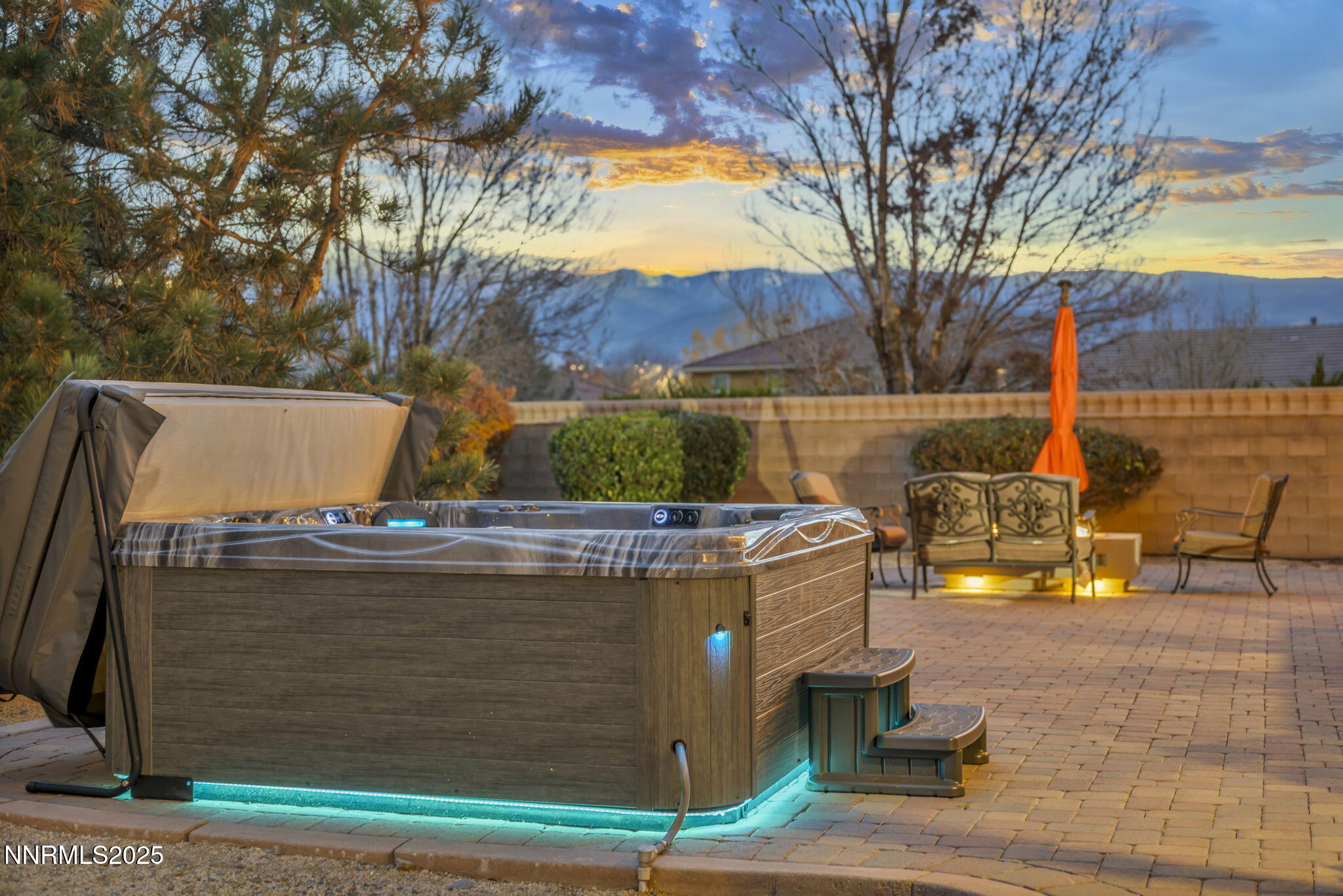 18-web-or-mls-11375-messina-way