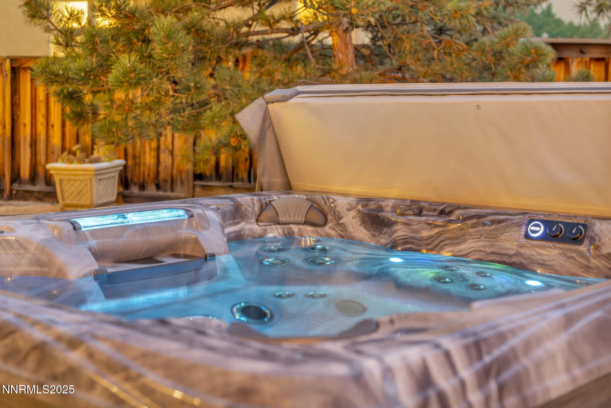 19-web-or-mls-11375-messina-way