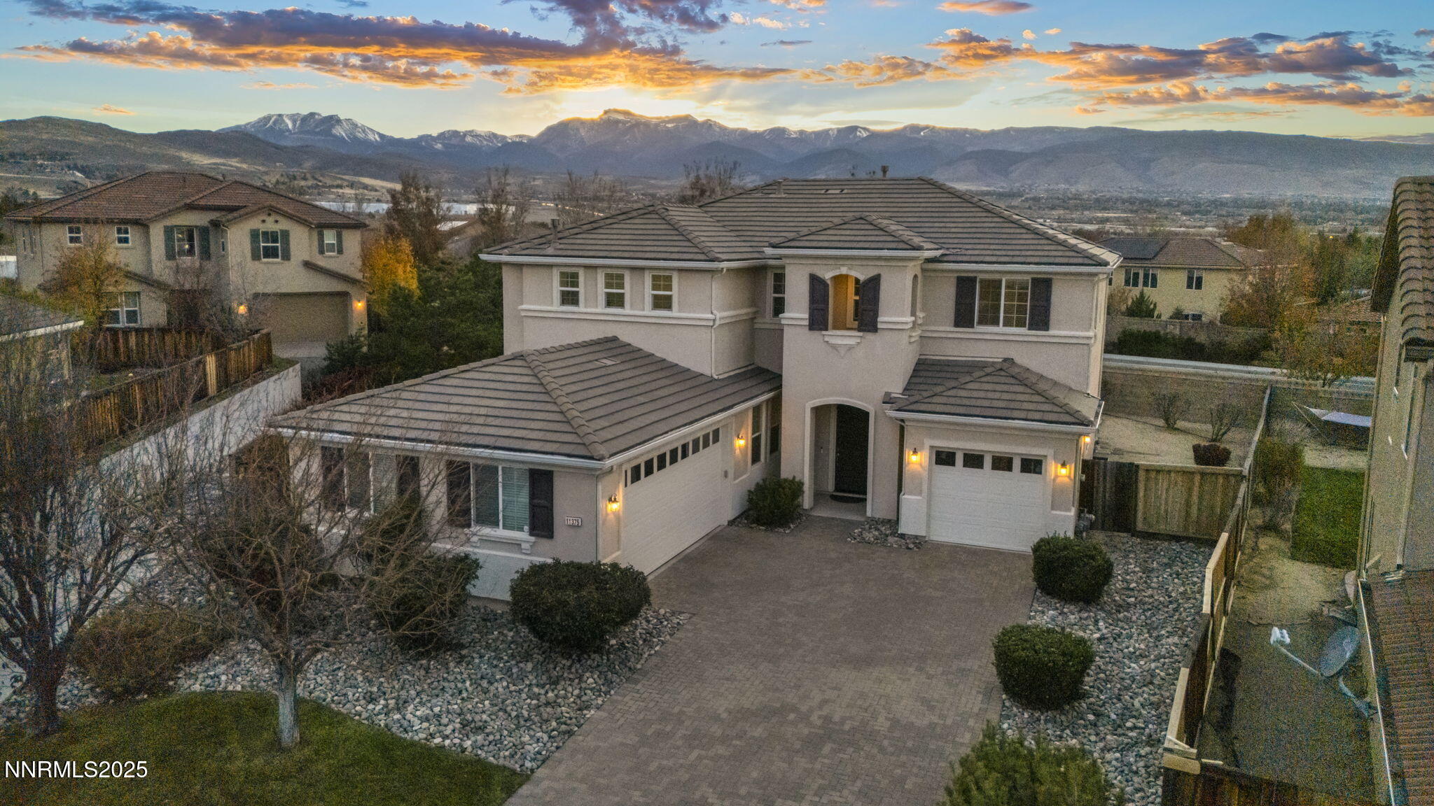 26-web-or-mls-11375-messina-way