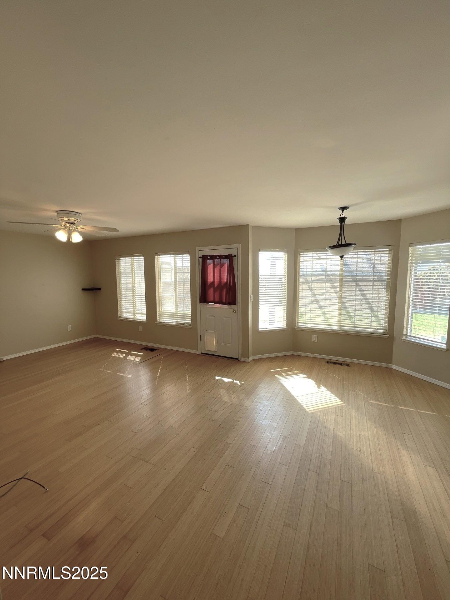 25-Sep 17 2025 01_12pm-5NRW