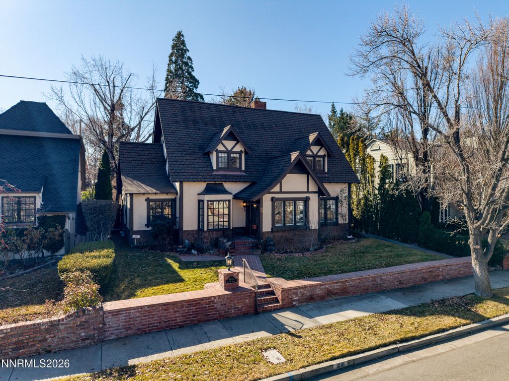 Photo of 1010 La Rue Avenue, Reno, NV 89509 (MLS # 260001434)