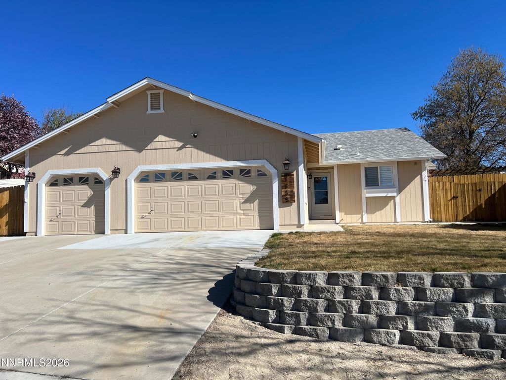 Photo of 1355 Whooping Crane Drive, Sparks, NV 89441 (MLS # 260003373)