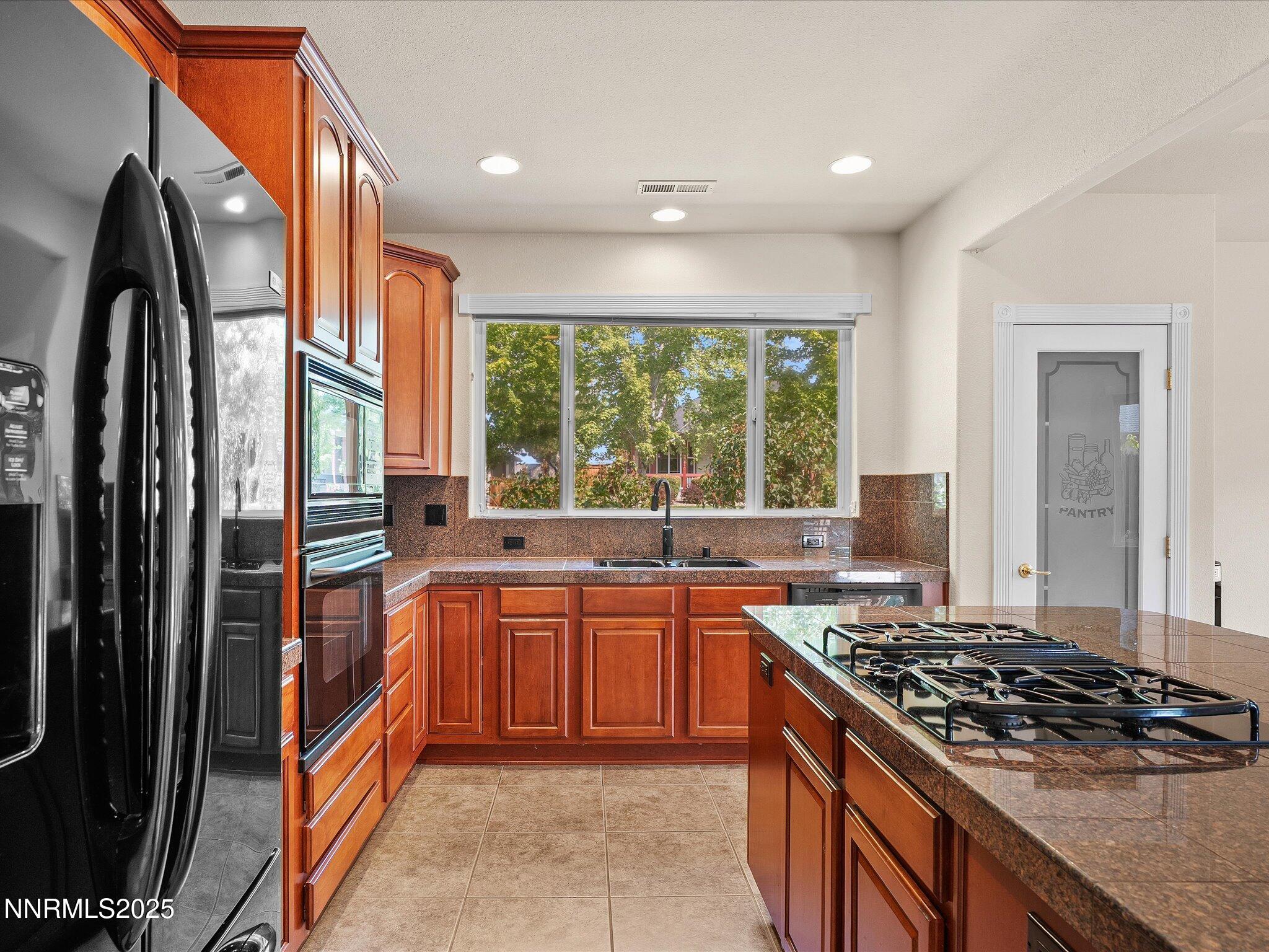 14-1383 Macenna Ln-113 - Copy