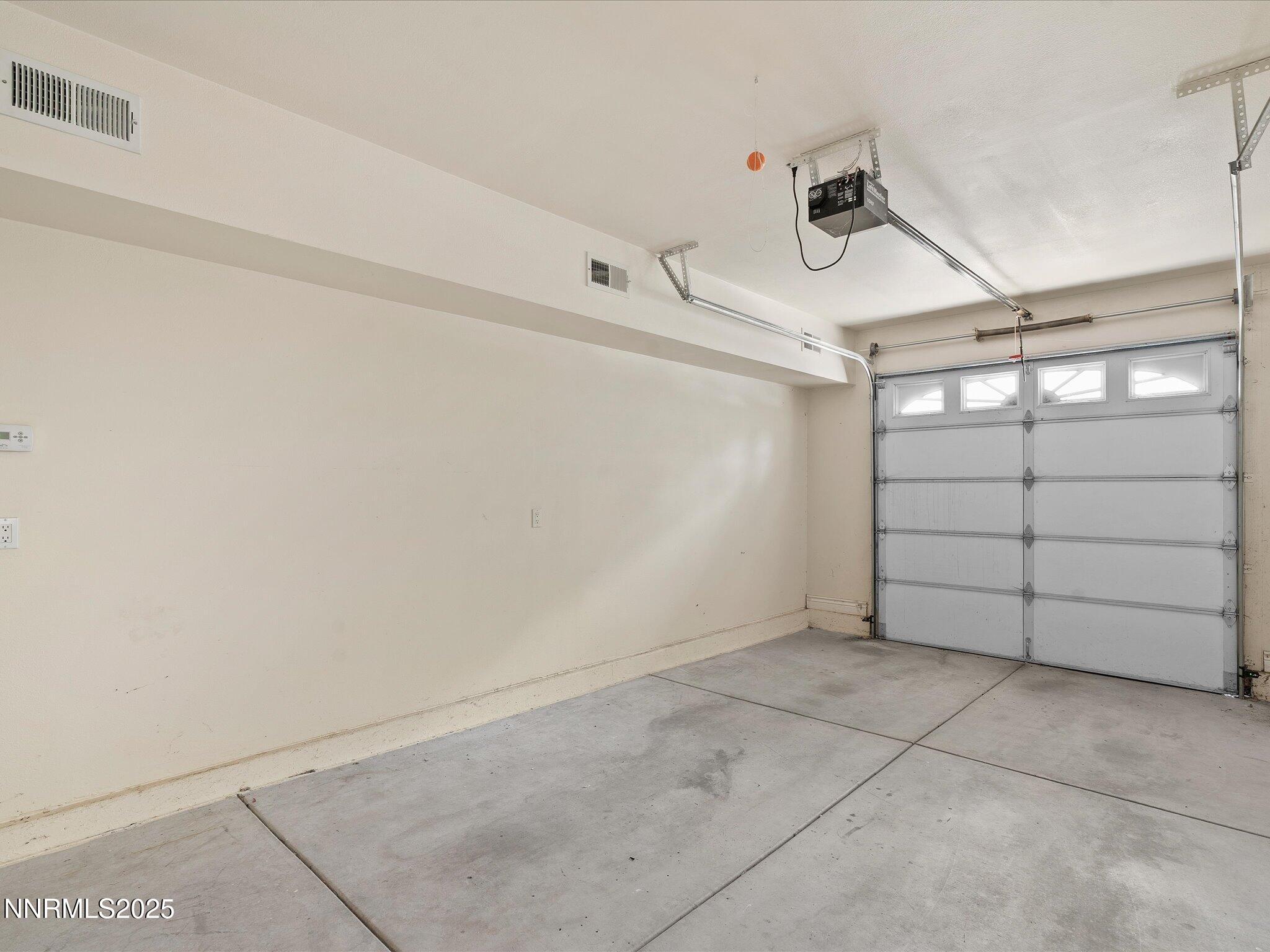 51-1383 Macenna Ln-150