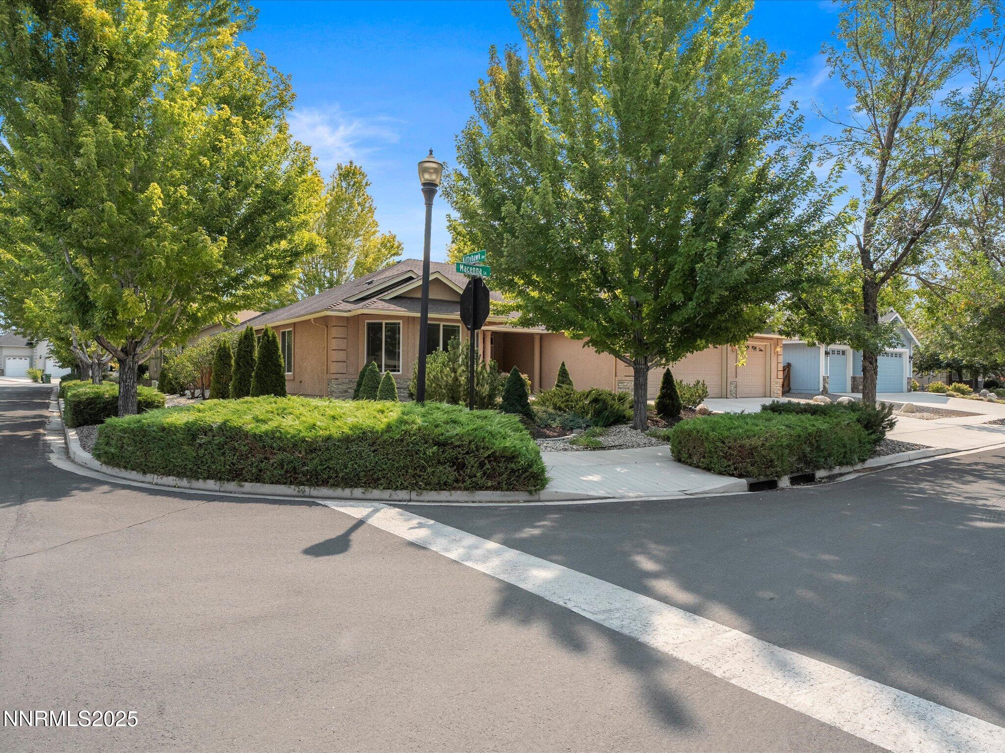 04-1383 Macenna Ln-103